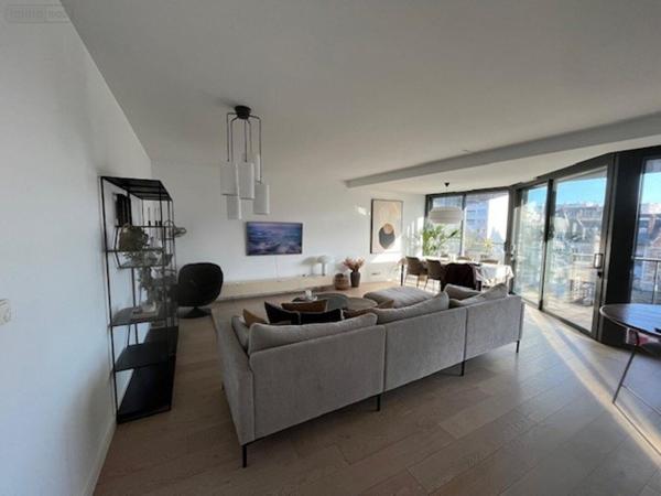 Appartement à louer à Rennes en Ille-et-Vilaine (35000), ref : 698   
CENTRE VILLE