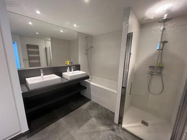 Appartement à louer à Rennes en Ille-et-Vilaine (35000), ref : 698   
CENTRE VILLE