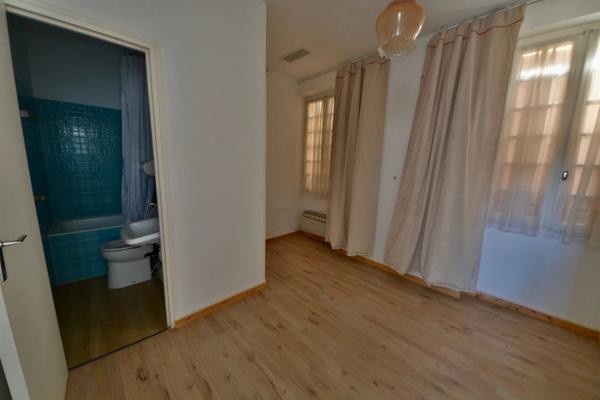 Vente Immeuble 23 pièces 780 m2 à Brive-la-Gaillarde