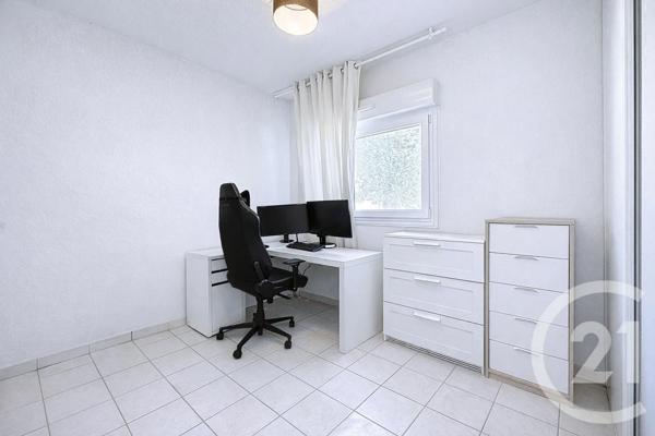 Appartement F3 à vendre  3 pièces - 66,83 m 2   MONTPELLIER  - 34