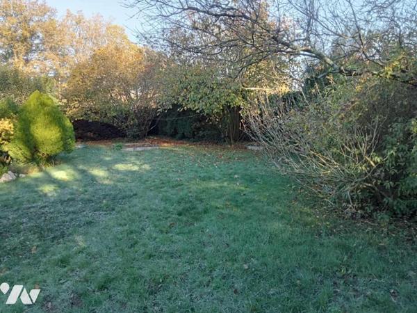 SAUTRON - maison avec vie de plain-pied d'env. 148m², 5 CH, terrain de 641m²