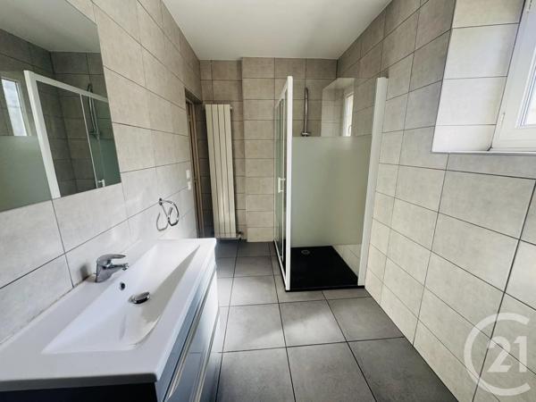 Maison à vendre  4 pièces - 138,90 m 2   GRAULHET  - 81