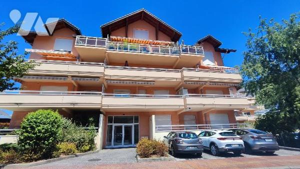 T4 Lumineux avec Terrasses, Cave et Garage