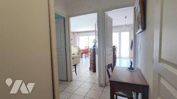 T4 Lumineux avec Terrasses, Cave et Garage