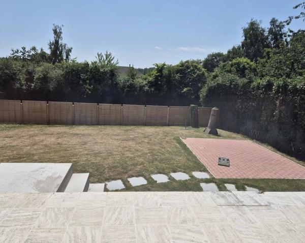ANDOUILLE  - PAVILLON DE 120 m²