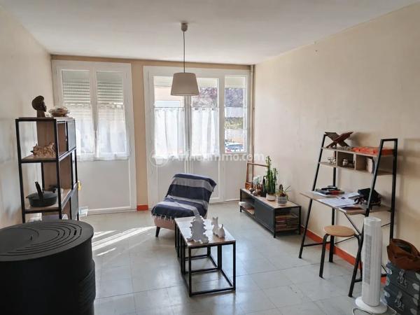 Vente                                                      Maison
                        
                     4 pièces                      99 m2                     à Castres