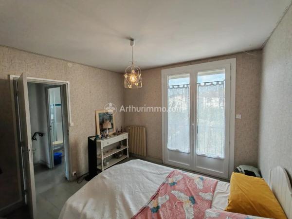 Vente                                                      Maison
                        
                     4 pièces                      99 m2                     à Castres