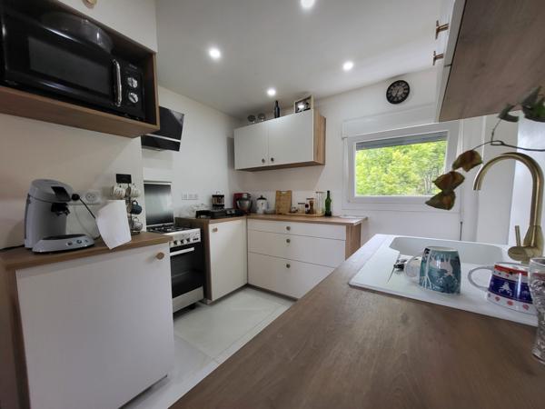 Marignane (13700) APPARTEMENT RENOVE 3 PIECES 61M2 AVEC TERRASSE