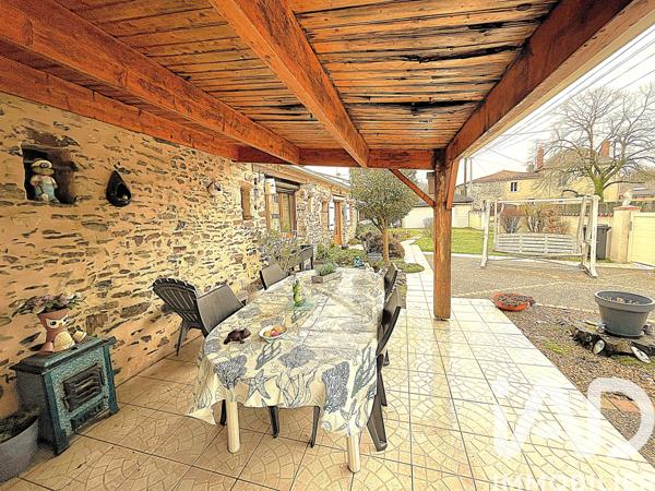 Maison à vendre 8 pièces 248 m² Mareuil-sur-Lay-Dissais