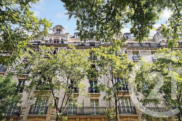 Appartement F2 à vendre  3 pièces - 60,56 m2 PARIS - 75015