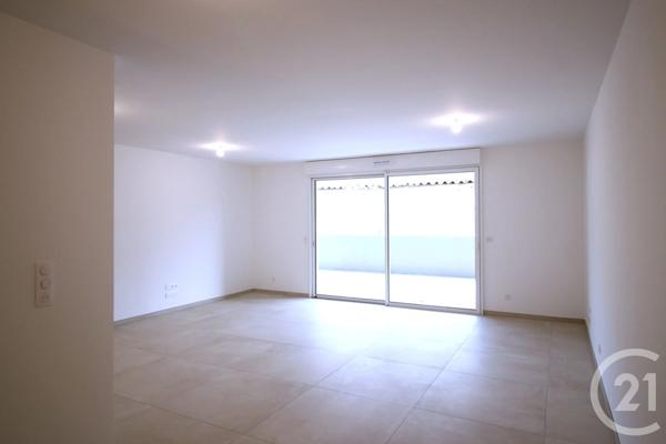 Appartement T3 à vendre  3 pièces - 83,02 m 2   BAILLARGUES  - 34