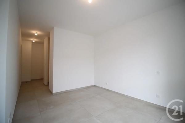 Appartement T3 à vendre  3 pièces - 83,02 m 2   BAILLARGUES  - 34