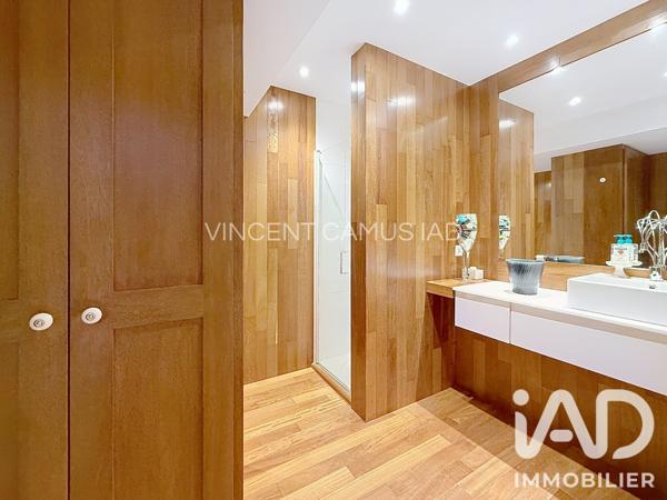 Maison à vendre 6 pièces 243 m² Sanary-sur-Mer