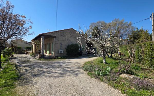 Maison à vendre    4 pièces • 104 m2 Pélissanne