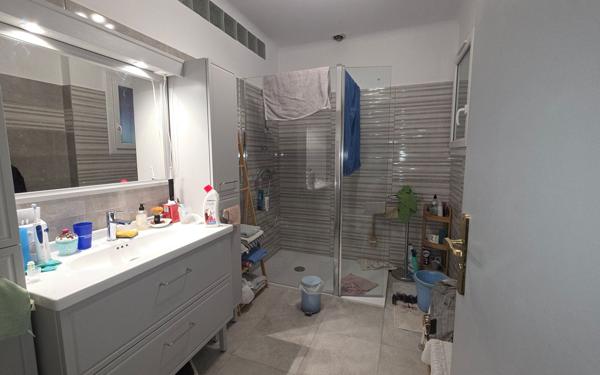 Maison à vendre    4 pièces • 104 m2 Pélissanne