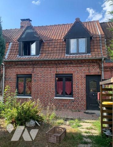 A VENDRE sur WAMBRECHIES dans le NORD (59) - SECTEUR RECHERCHE - MAISON de courée rénovée en bo...