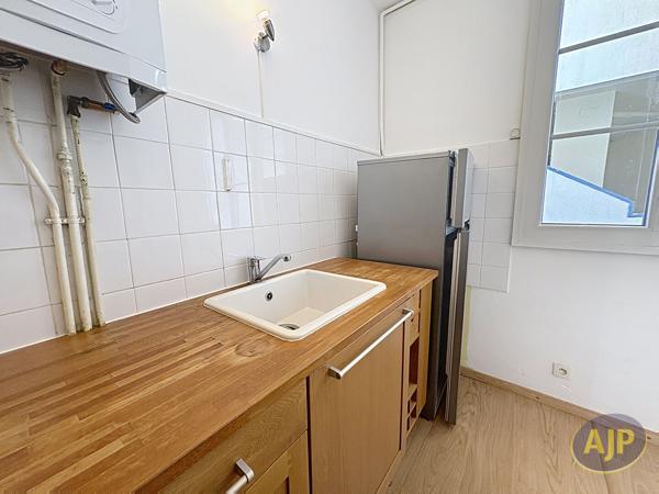 Appartement à vendre Nantes - 1 pièces, 28m² avec 0 chambre(s) à 119 020€ - AJP Immobilier Nantes Ouest