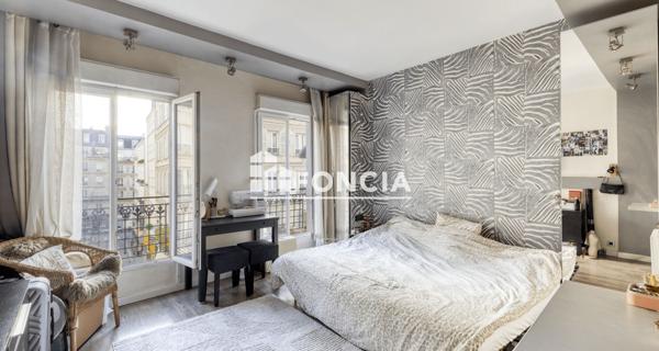À vendre Studio 19 m² - Paris 75018