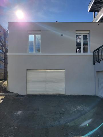 Loft Saint Etienne 190 m² + Garage / sous-sol de 110m²