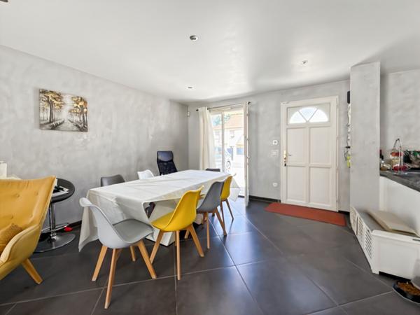Maison Dammarie Les Lys 5 pièce(s) 105 m2