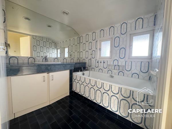 Lille (59000) Maison avec jardin et grand garage à Lille