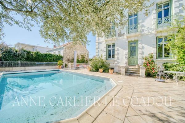 Maison 8 pièces - 232 m² Bien prestige