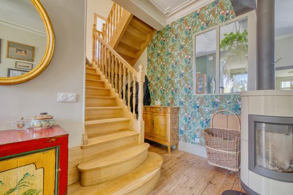 Maison 8 pièces - 232 m² Bien prestige