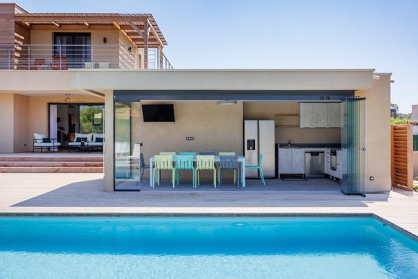 Maison à vendre  6 pièces - 246 m2 LECCI - 201