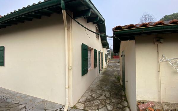 Maison à vendre    4 pièces •  Ondres