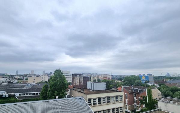 Appartement à louer    2 pièces • 43,25 m2 Saint-Denis