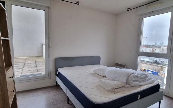 Appartement à louer    2 pièces • 43,25 m2 Saint-Denis