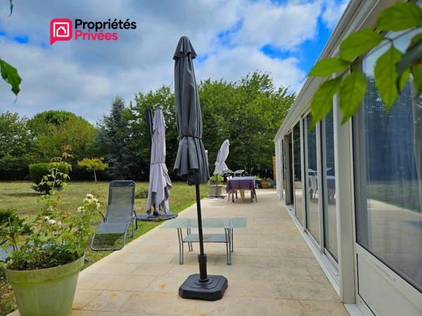Maison de caractère en pierre 350 m² - 4 chambres - piscine chauffée - parc 3500 m²
