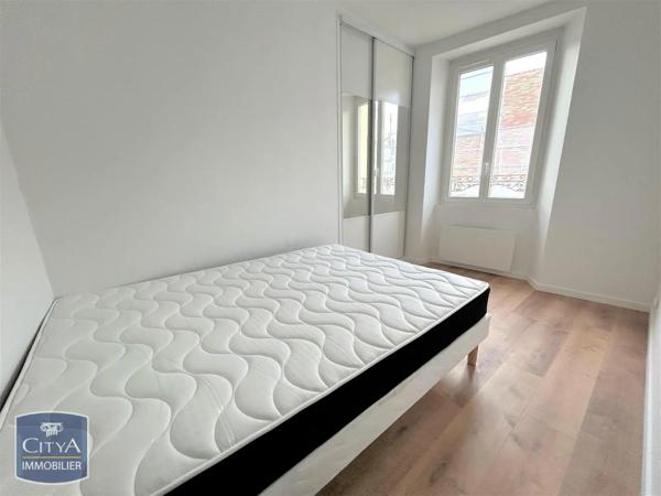 Appartement à louer 2 pièces 29.33m² Arpajon (91290)