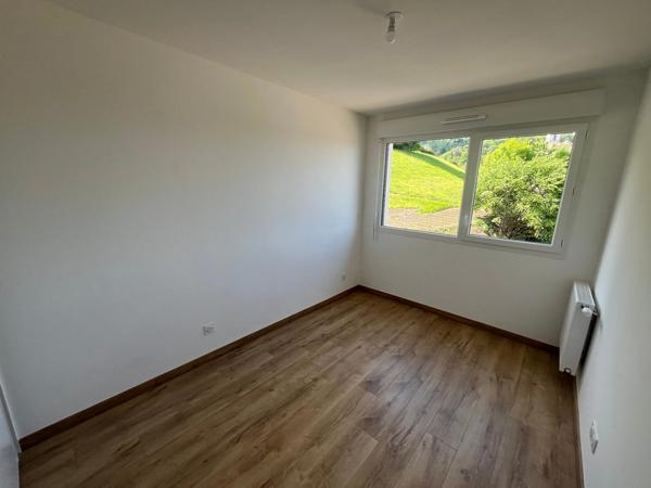 Appartement neuf T3 – Dernier étage – Terrasse Vue lac & Château des Allinges – Le Lyaud