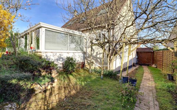 Maison à vendre    5 pièces • 87 m2 Le Mée-sur-Seine