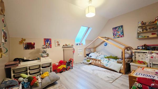 MAISON BOURGES 108M² 5 PIECES 3 CHAMBRES JARDIN