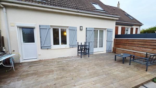 MAISON BOURGES 108M² 5 PIECES 3 CHAMBRES JARDIN