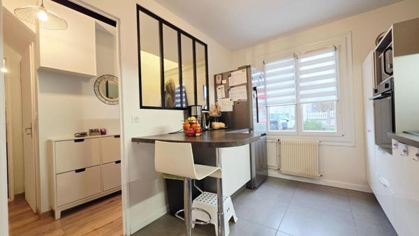 MAISON BOURGES 108M² 5 PIECES 3 CHAMBRES JARDIN