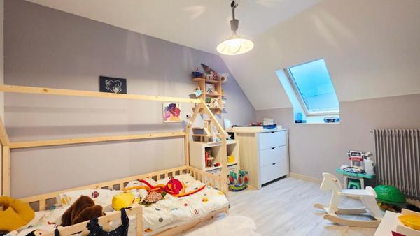 MAISON BOURGES 108M² 5 PIECES 3 CHAMBRES JARDIN