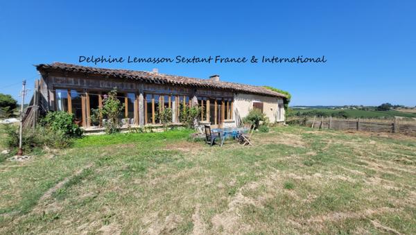 Ensemble immobilier de 4 habitations avec magnifique vue