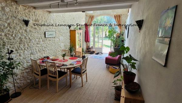 Ensemble immobilier de 4 habitations avec magnifique vue