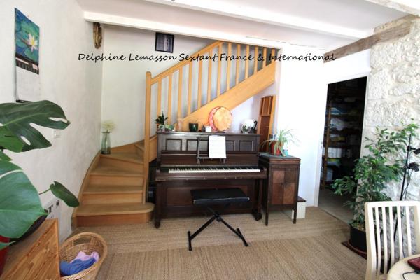 Ensemble immobilier de 4 habitations avec magnifique vue