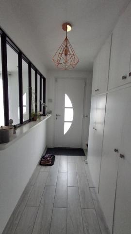 Charmante Maison à Vendre à Crépy-en-Valois - Idéale pour votre Famille !