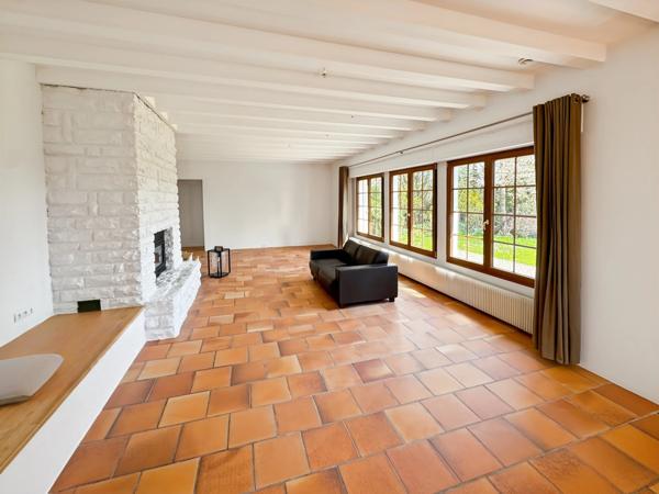 Maison à vendre 5 pièces PREVESSIN MOENS (01) sur un terrain de 2800m2 avec possibilité de division parcellaire