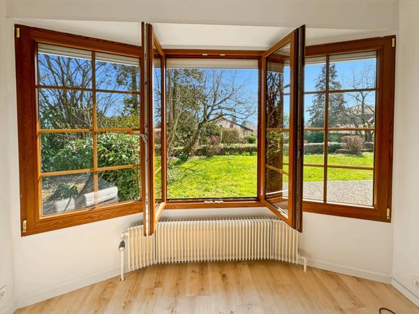 Maison à vendre 5 pièces PREVESSIN MOENS (01) sur un terrain de 2800m2 avec possibilité de division parcellaire