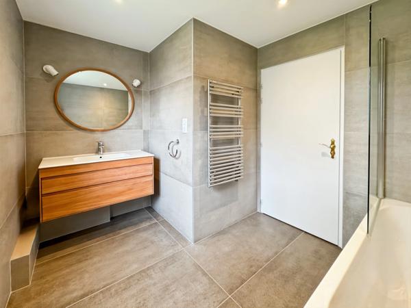 Maison à vendre 5 pièces PREVESSIN MOENS (01) sur un terrain de 2800m2 avec possibilité de division parcellaire