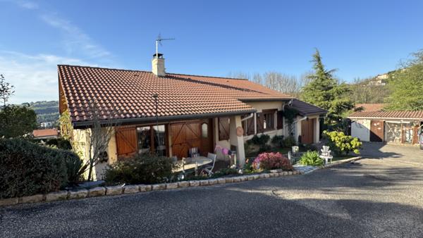 La Ricamarie (42150) Maison plain pied de 90m2 sur 580m2 de terrain