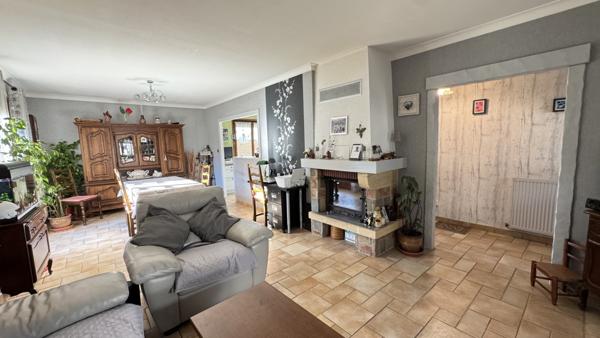 La Ricamarie (42150) Maison plain pied de 90m2 sur 580m2 de terrain