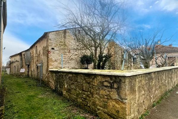 Maison Le Poire Sur Velluire 4 pièce(s) 100 m2, Fontenay le comte 85200