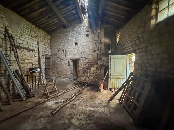 Maison Le Poire Sur Velluire 4 pièce(s) 100 m2, Fontenay le comte 85200